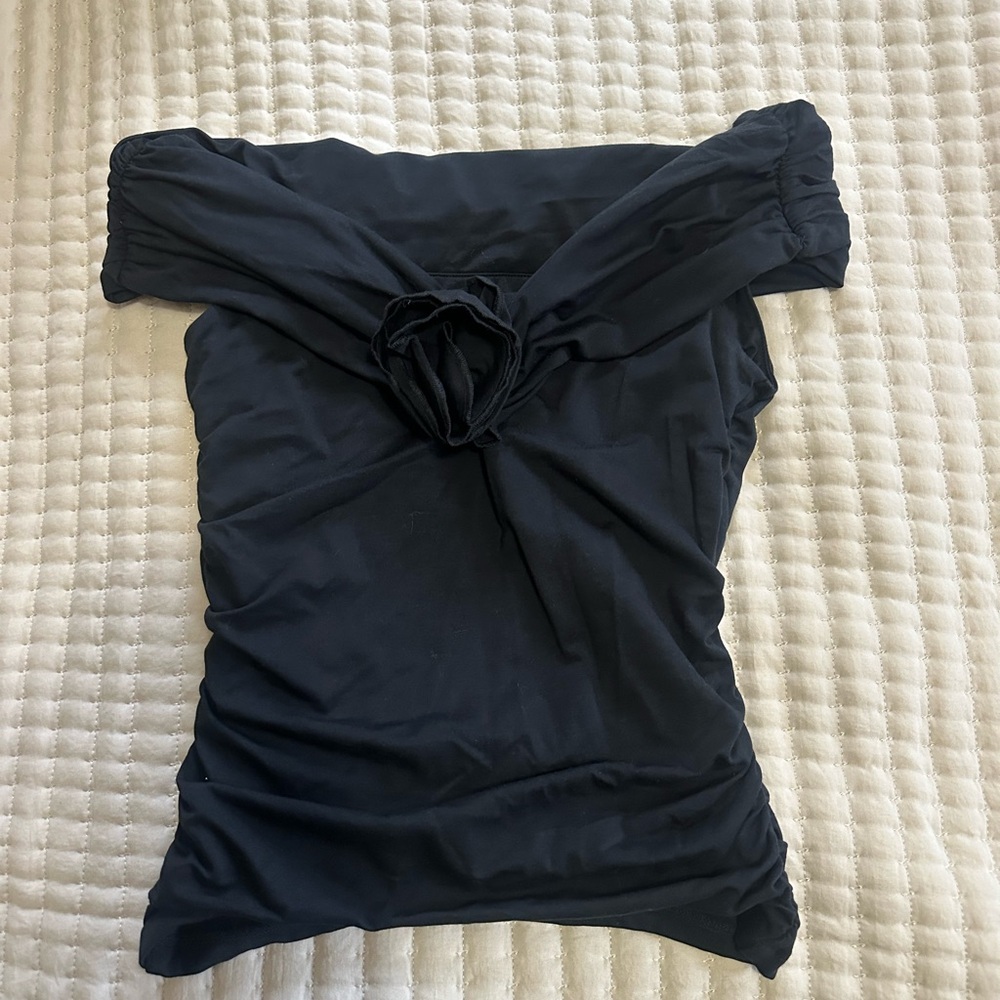 Abercrombie Black Off-Shoulder Top with flower
